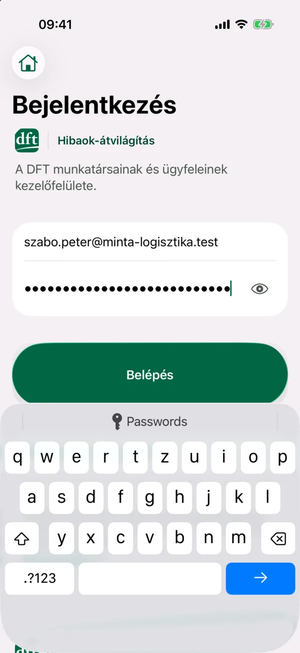 HR · Bejelentkezés: A HR-esek és vezetők e-mail-címmel és jelszóval lépnek be.