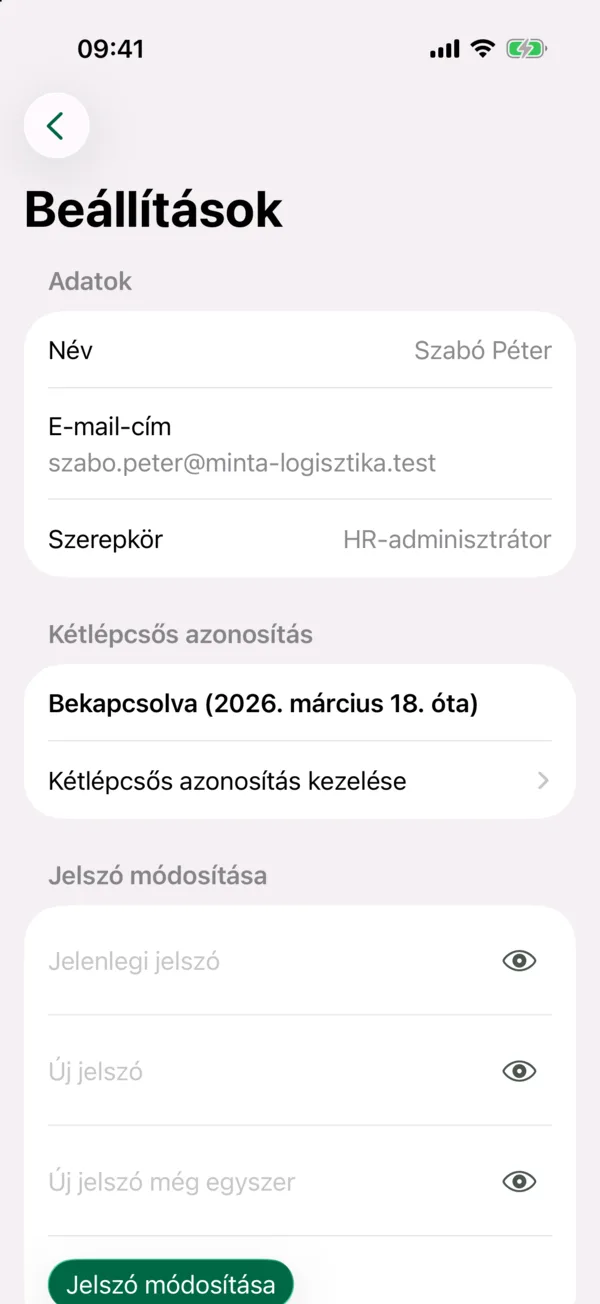 HR · Fiók: Saját adatok, a kétlépcsős azonosítás állapota és a jelszó módosítása.